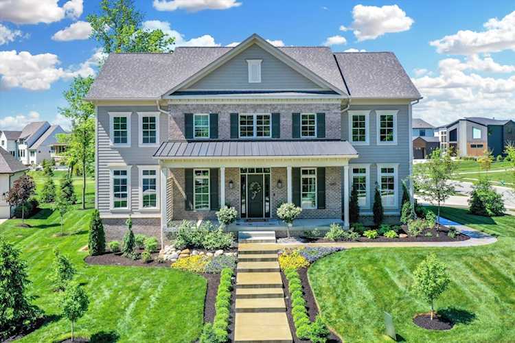 11015 Holliday Farms Blvd Zionsville, IN 46077
