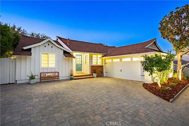 3617 Willowcrest Ave Studio City, CA 91604