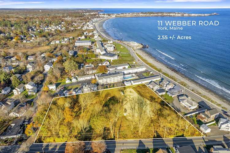 11 Webber Rd York, ME 03909