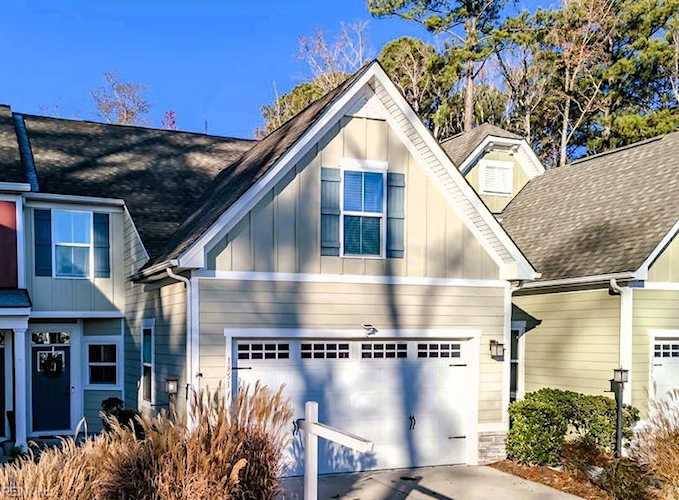 1851 Doubloon Way Chesapeake, VA 23323