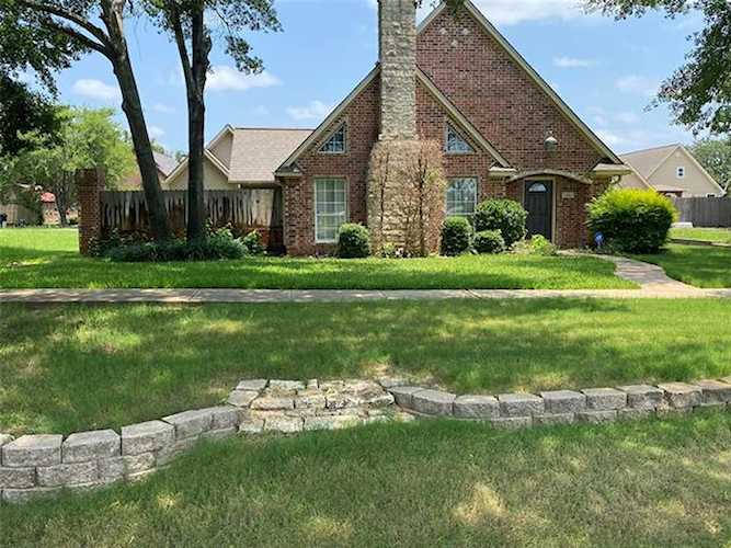 714 Post Oak Road Fairfield, TX 75840