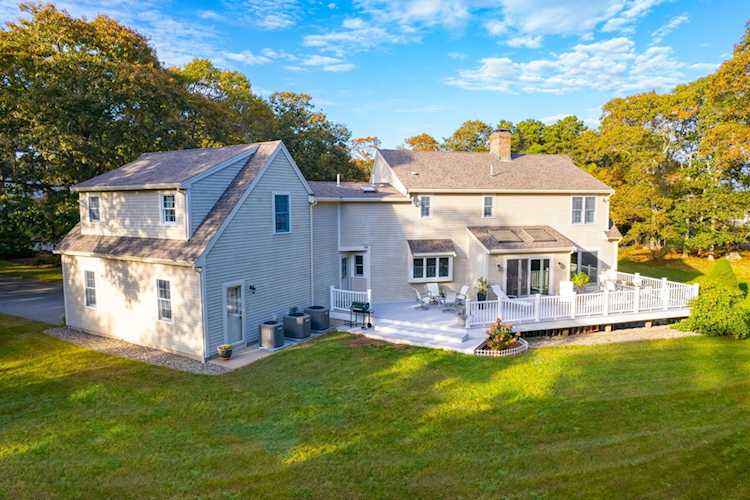 145 Driftwood Lane South Yarmouth, MA 02664