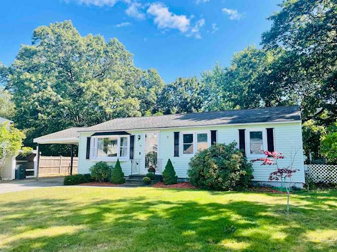 70 Elgin St Nashua, NH 03060 | MLS 4970923 Photo 1