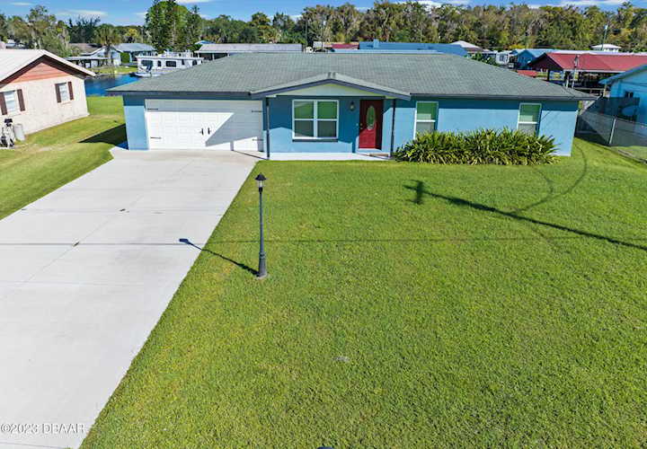 1634 Juno Trail Astor, FL 32102
