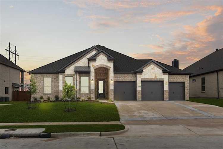 4009 Eagles Bluff Road Midlothian, TX 76065