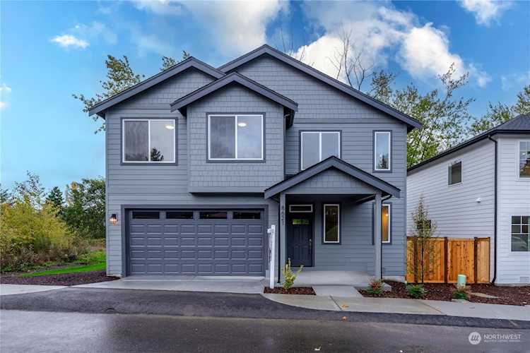 8621 S Sheridan Ave Tacoma, WA 98444