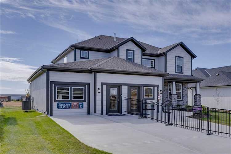 17493 W 165th St Olathe, KS 66062