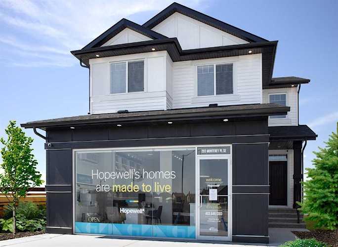 203 Monterey Place High River, AB T1V 0J7