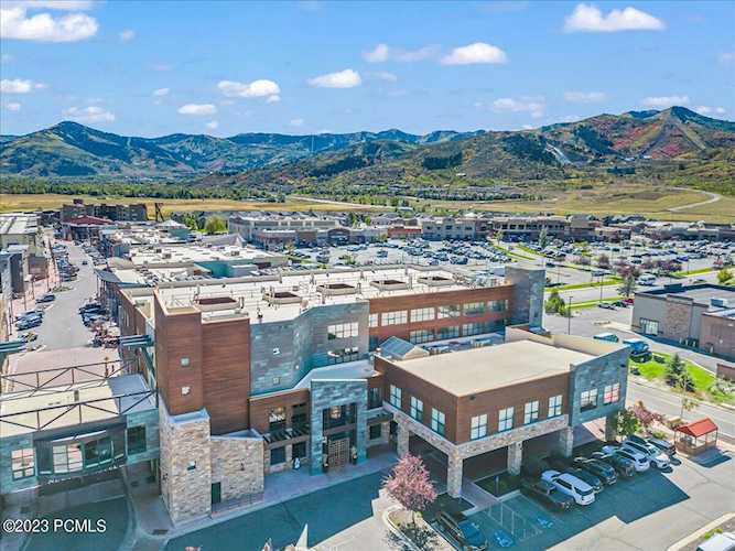 1476 Newpark Blvd Park City, UT 84098