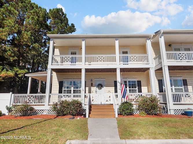 21 Outrigger Dr Swansboro, NC 28584