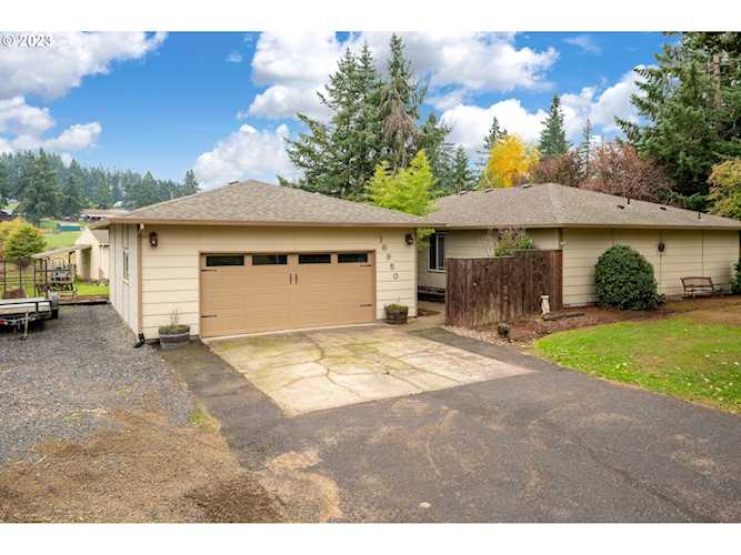 16950 S Redland RD Oregon City, OR 97045