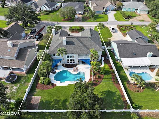 815 Dolphin Dr Panama City Beach, FL 32408