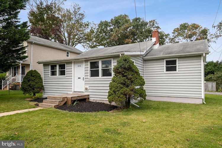 434 Salisbury Rd Edgewater, MD 21037