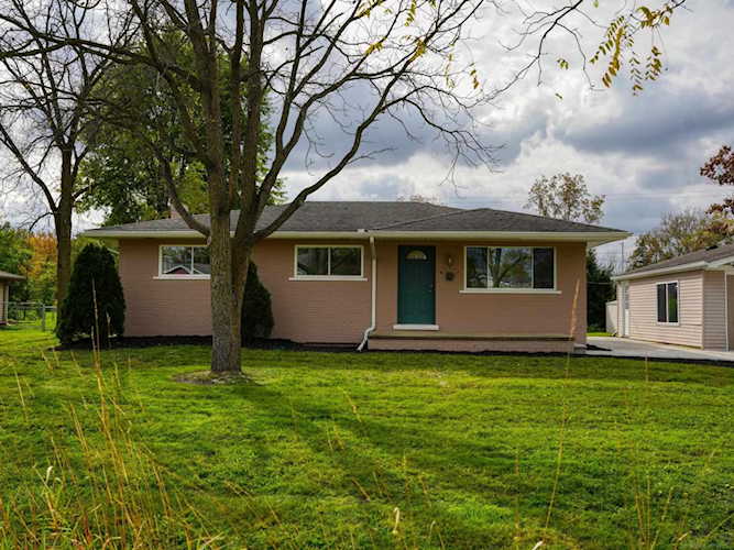 62545 Linda Ave Ray, MI 48096