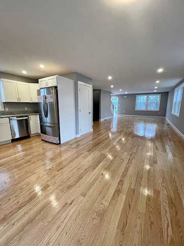 26 Pine Hill Street Lowell, MA 01852