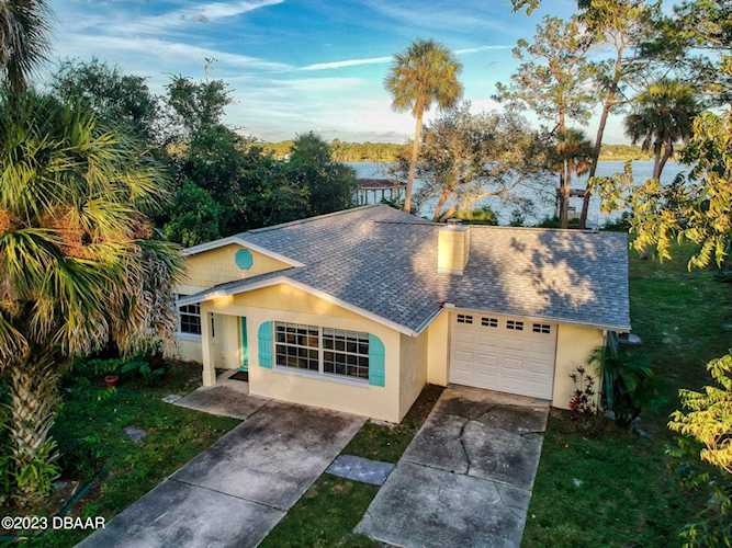 1949 Bayview Drive New Smyrna Beach, FL 32168
