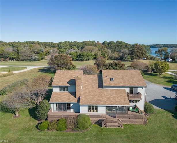 7420 Chesapeake Dr Jamesville, VA 23398