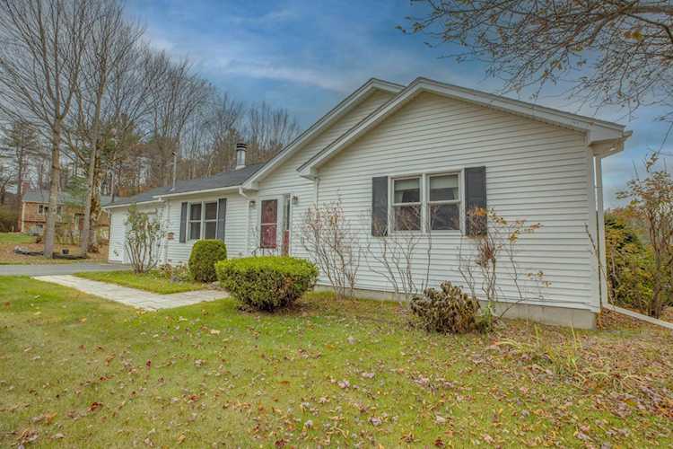 172 Crane St Littleton, NH 03561