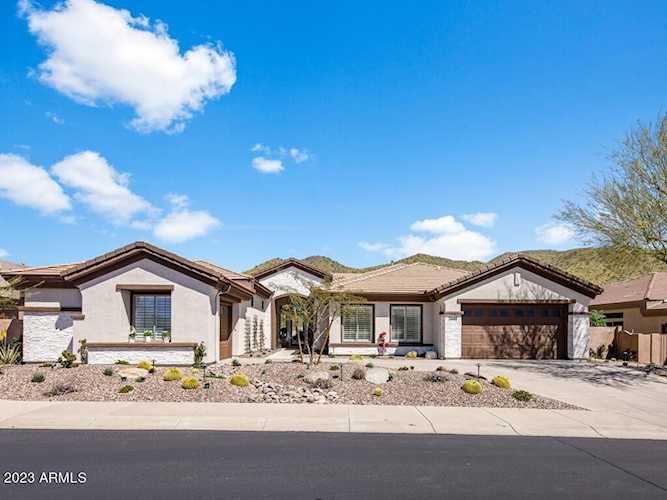 2448 W Shinnecock Ct Anthem, AZ 85086