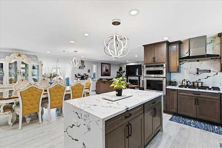 1277 Bermuda Place El Cajon, CA 92021