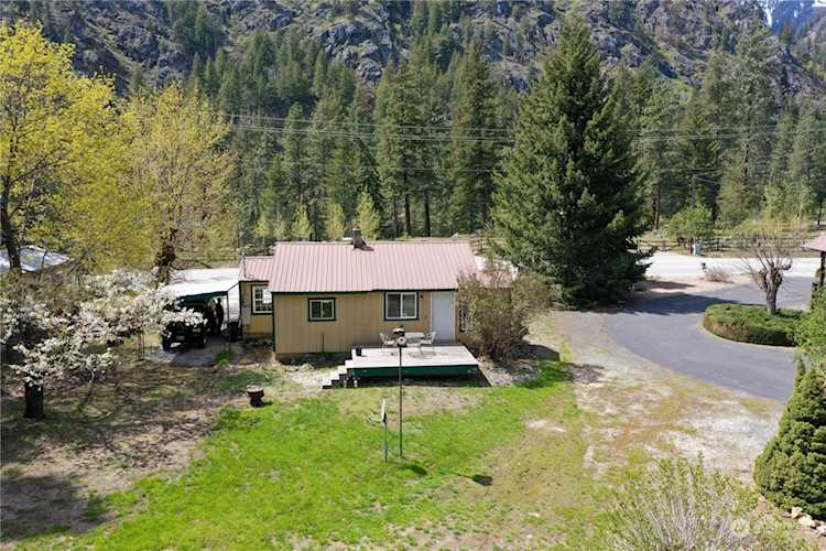 9193 Icicle Rd Leavenworth, WA 98826