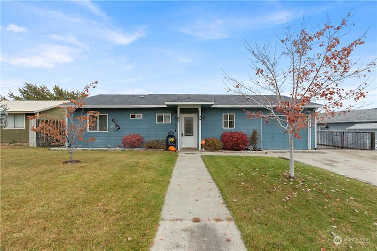 3065 Riviera Blvd Malaga, WA 98828