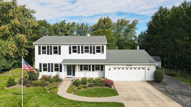 36W456 River Grange Rd St. Charles, IL 60175