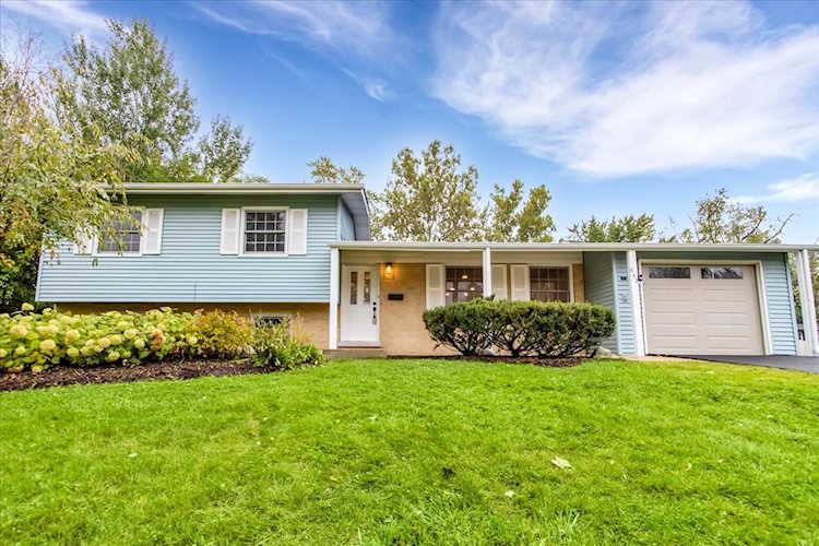 643 Kohley Rd Lisle, IL 60532