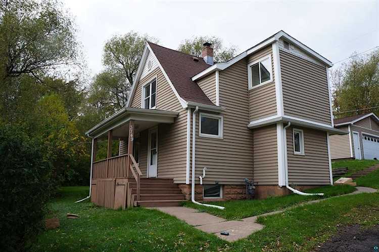 3749 Carlton Street Duluth, MN 55807