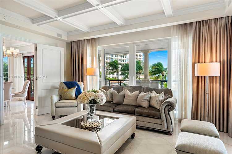 7221 Fisher Island Dr #7221 Miami Beach, FL 33109