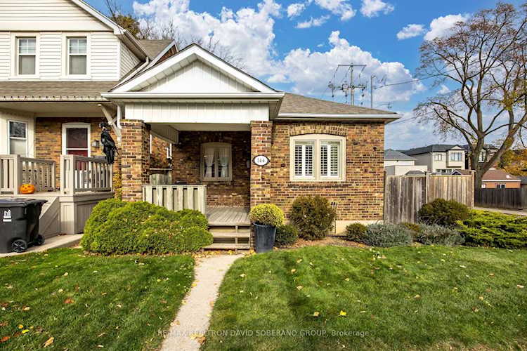 144 Lawrence Ave W Toronto, ON M5M 1A8