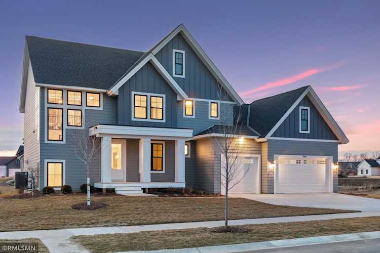 11467 Blazingstar Lane Lake Elmo, MN 55042