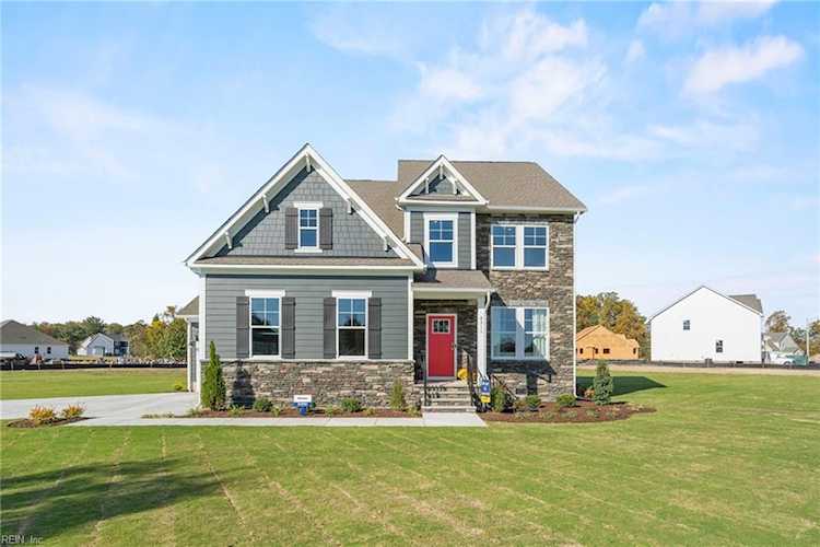 4318 Edgewater Ln Suffolk, VA 23435