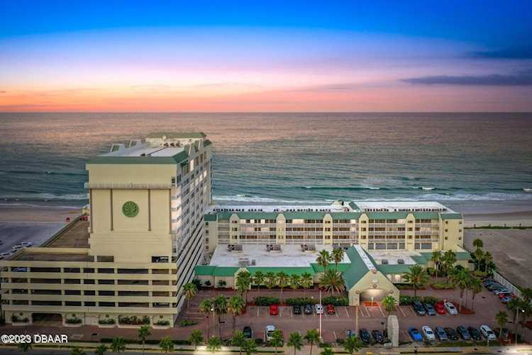 2700 Atlantic Avenue #301 Daytona Beach, FL 32118