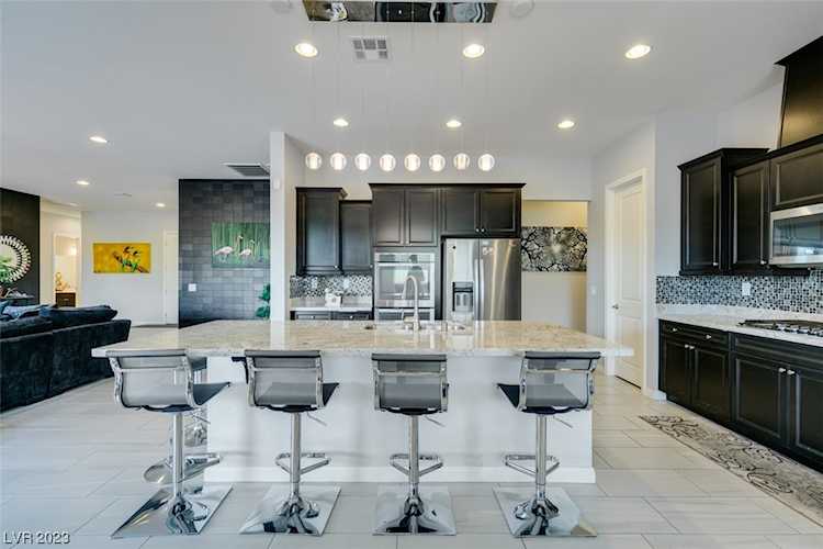 5837 Exbury Gardens Ct Las Vegas, NV 89118