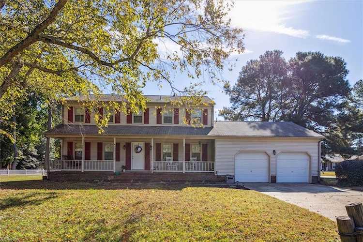 2 Hill Way Carrollton, VA 23314