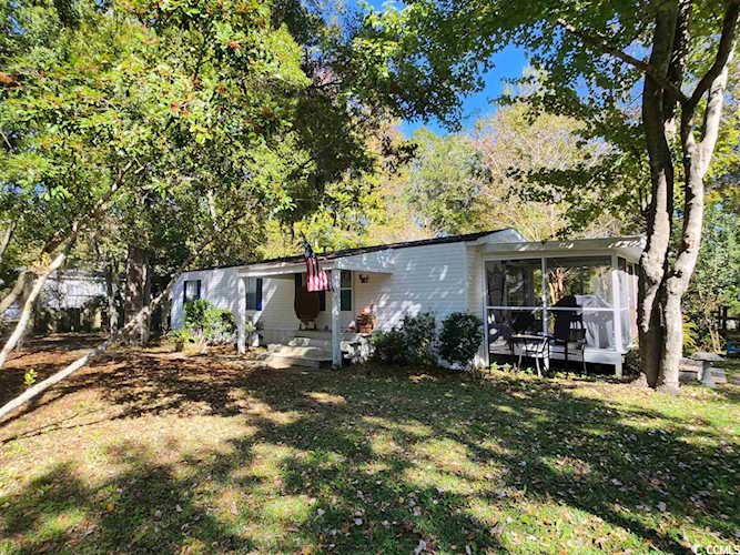 28 Mckenzie Circle Pawleys Island, SC 29585