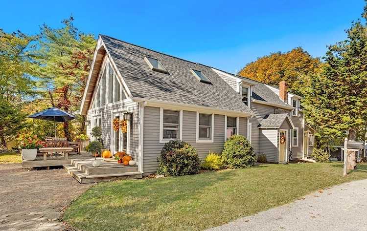 52-A Canterbury St Hingham, MA 02043
