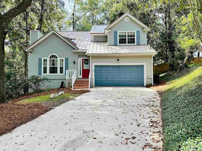 2523 Staghorn Place Tallahassee, FL 32301
