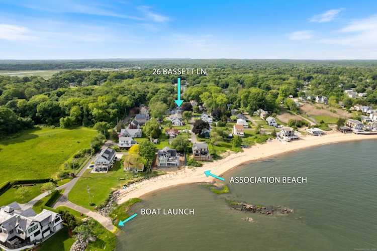 26 Bassett Ln Madison, CT 06443