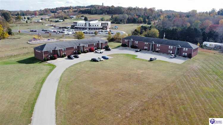 102/104 Landon Lane Irvington, KY 40146