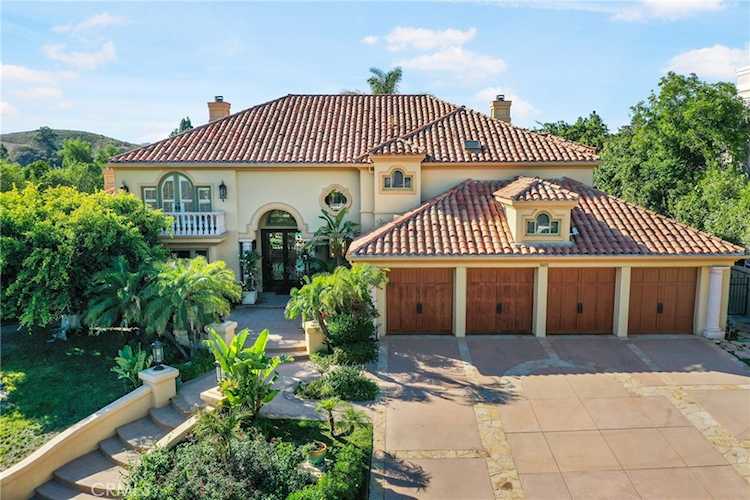 5403 Wellesley Dr Calabasas, CA 91302