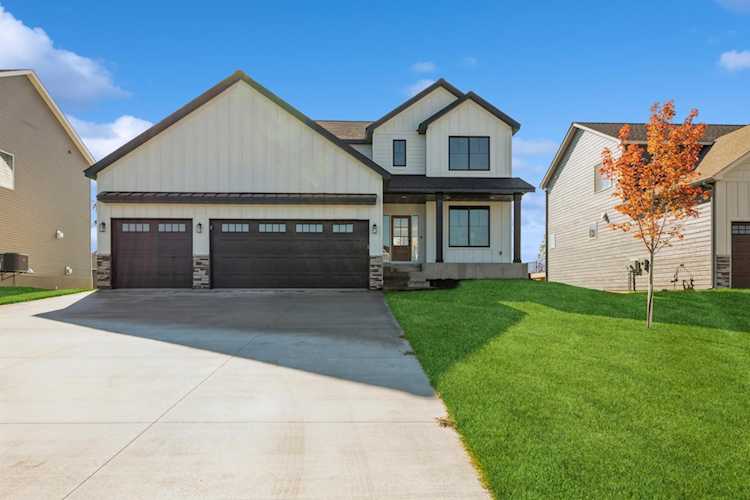 2940 127th Avenue NE Blaine, MN 55449