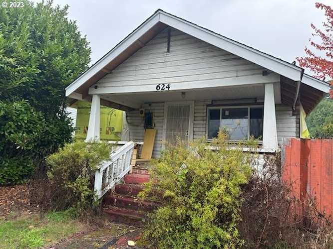 624 N Elliott ST Coquille, OR 97423 | MLS 23311817 Photo 1