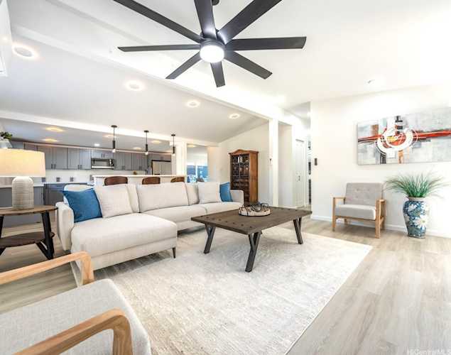 223 Nomilo Street Honolulu, HI 96825
