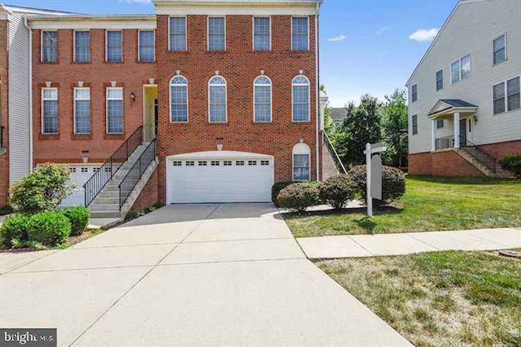 42935 Shelbourne Square Chantilly, VA 20152 | MLS VALO2058112 Photo 1