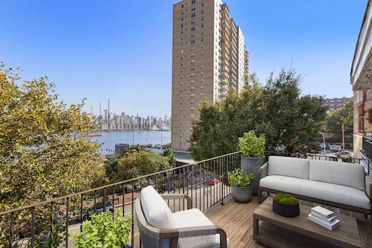 6717 Blvd East Guttenberg, NJ 07047