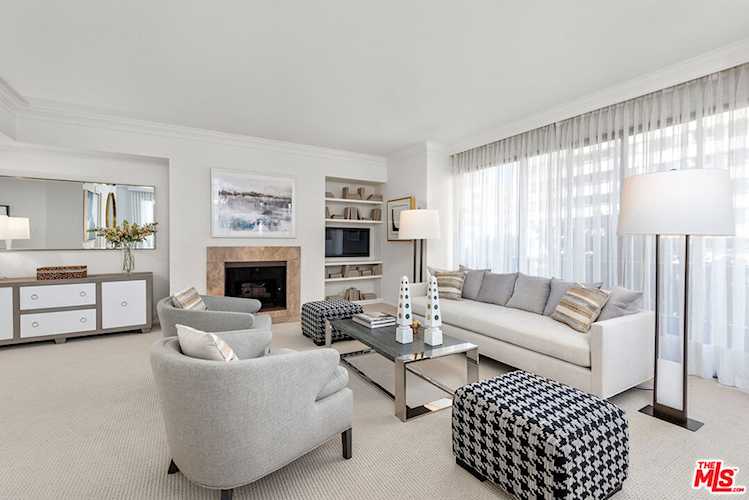 10550 Wilshire Blvd #203 Los Angeles, CA 90024