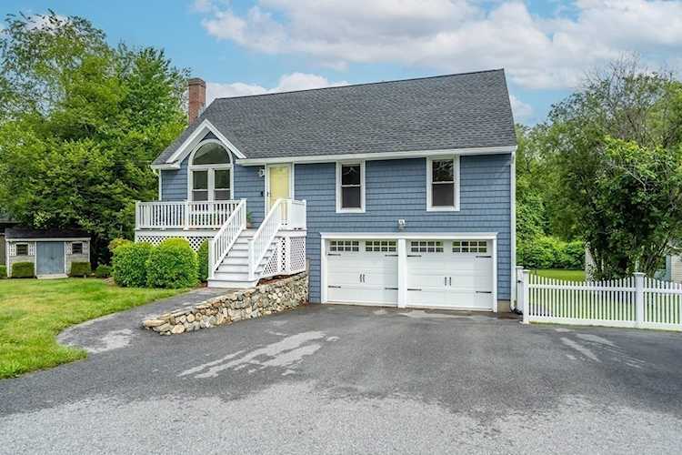 5 Harris Street Methuen, MA 01844
