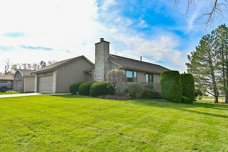 39981 N Fairway Dr Antioch, IL 60002